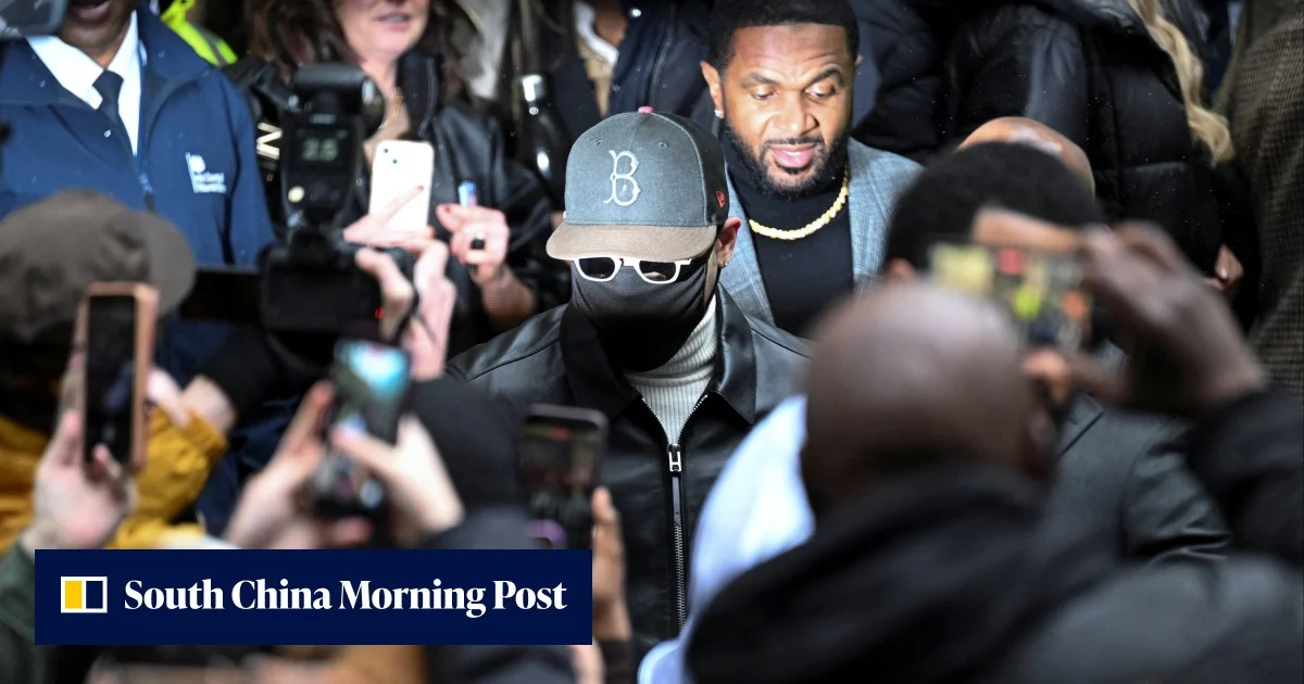 Chris Brown riceve una condanna a otto mesi con sospensione della pena dopo il patteggiamento per i fatti di un nightclub londinese