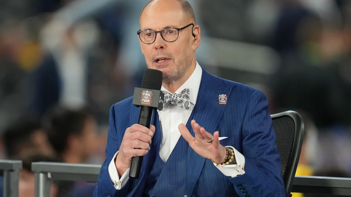 Ernie Johnson lascerà “Inside the NBA” dopo la stagione 2026–27
