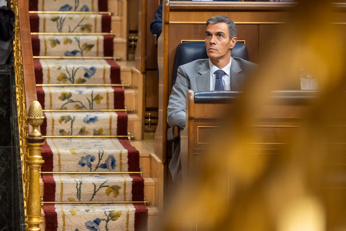 According to El País, the Government is preparing new formulas after the defeat of the housing decrees