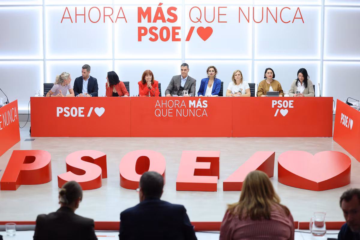 According to EL PAÍS, Sánchez weighs snap election after Junts says no
